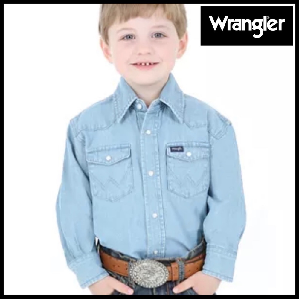 Wrangler Classic Western Snap Denim Shirt. Size XS (3-4).